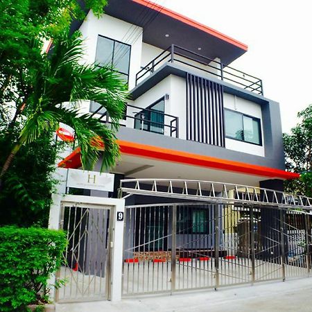 4 Bedroom House At Skytrain Banguecoque Exterior foto